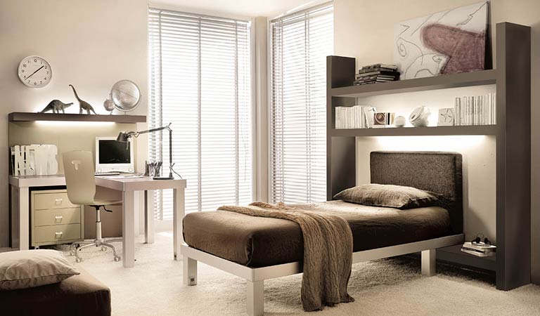 area ragazzi russo mobili